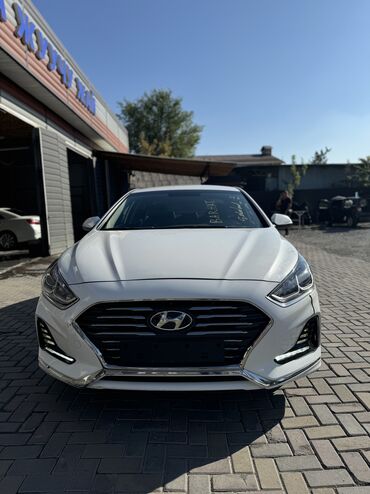 хундаи саната: Hyundai Sonata: 2018 г., 2 л, Автомат, Газ, Седан