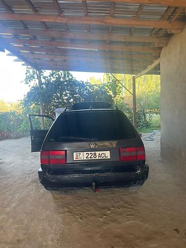 Volkswagen: Volkswagen Passat: 1994 г., 1.8 л, Механика, Бензин, Универсал — 9
