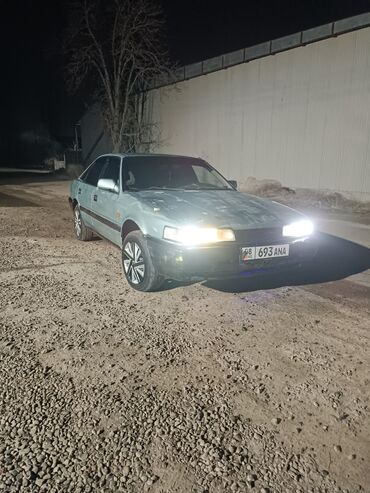 Mazda: Mazda 626: 1988 г., 2 л, Механика, Бензин, Хэтчбэк — 7