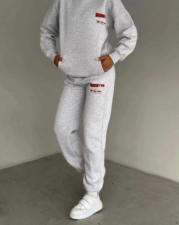 Gornji i donji deo: Full termo modeli
S M L
4300din
2 za 7500 na lalafo.rs — 14 Gornji i donji deo: Full termo modeli
S M L
4300din
2 za 7500 — 14