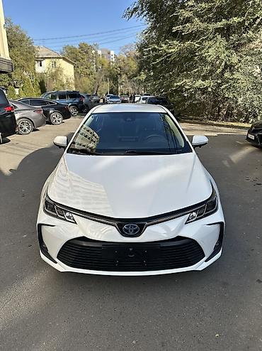лимузин цена: Toyota Corolla: 2022 г., 1.8 л, Автомат, Гибрид, Седан — 3