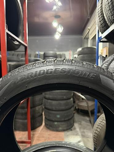 Унаа: Bridgestone Blizzak VRX2 – комплект зимних шин - Тип: зимние — 2