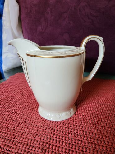 Čajnici: Bokal nov 1929 do 1972god. Edelstein Bavaria. Perfektan rad,bokal u — 2