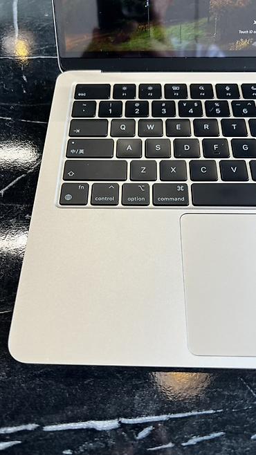 Ноутбуки Apple (MacBook): Для учебы, Б/у, Apple M2, ОЗУ, RAM: 8 ГБ — 3