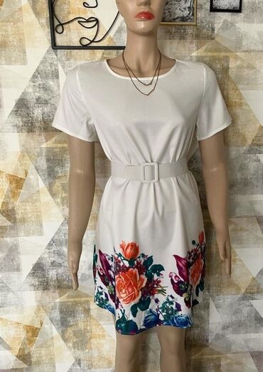 svecane haljine za punije dame novi pazar: M (EU 38), color - White, Short sleeves