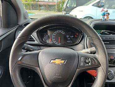 Chevrolet Spark: 2020 г., 1 л, Автомат, Бензин, Хэтчбэк