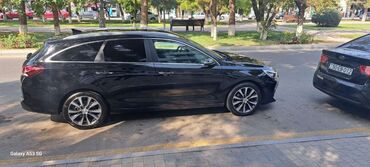 Hyundai: Hyundai i30: 1.6 l | 2019 il Universal — 4