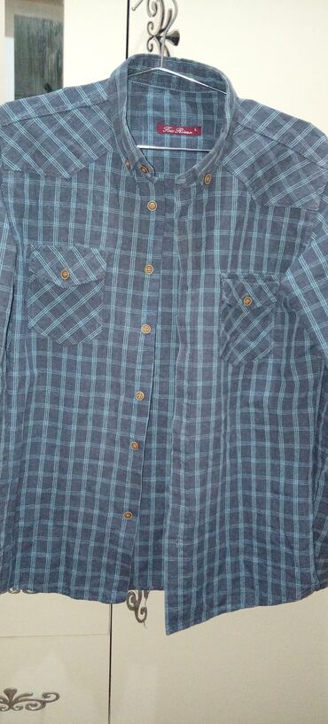 Köynəklər: Köynekler 2 azn (m-L) 
 şalvar 5 azn (30 raz) — 1