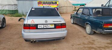 Транспорт: Volkswagen Vento: 1.6 л | 1997 г. | 215000 км | Седан