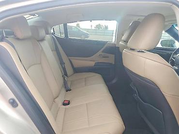 inter: Lexus ES: 2020 г., 2.5 л, Автомат, Гибрид — 8