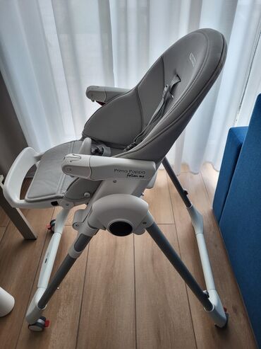 Hranilice: Stolica za hranjenje Peg Perego Primo Pappa Follow Me u sivoj boji, sa — 4