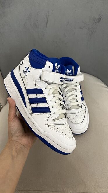 автокресла до 36 кг: Оригинальные Adidas Forum Mid, из Америки. Цены и все детали на фото