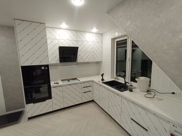 Кухонные шкафы: Кухонный шкаф, Навесной, С мойкой at lalafo.kg — 10 Кухонные шкафы: Кухонный шкаф, Навесной, С мойкой — 10