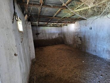 Həyət evləri və villaların satışı: 6 otaqlı, 200 kv. m, Kredit yoxdur, Orta təmir — 25