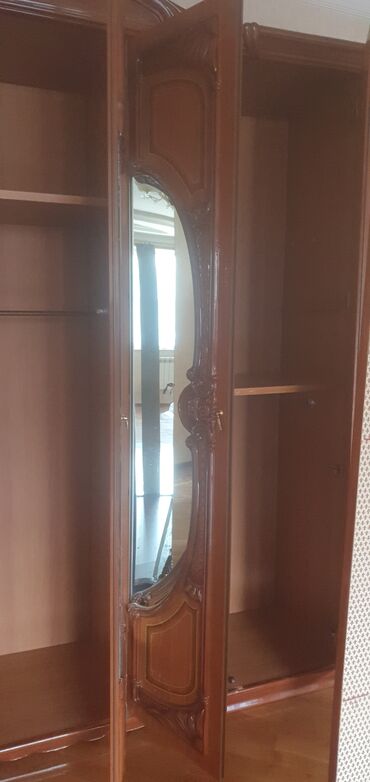 Yataq otağı dəstləri: 2 təknəfərlik çarpayı, Dolab, Komod, Termo, İtaliya — 3