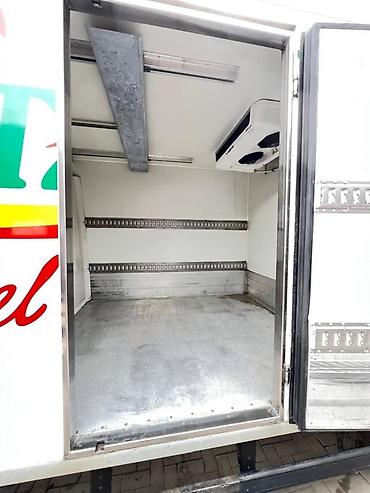 Легкий грузовой транспорт: Легкий грузовик, Mercedes-Benz, Стандарт, 1,5 т — 4