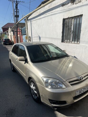 Toyota: Toyota Corolla: 1.4 l | 2006 il Sedan