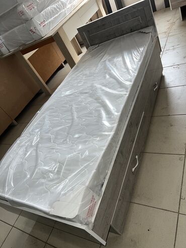 Односпальные кровати: Односпальная кровать, Новый, С матрасом, длина - 2 см — 14