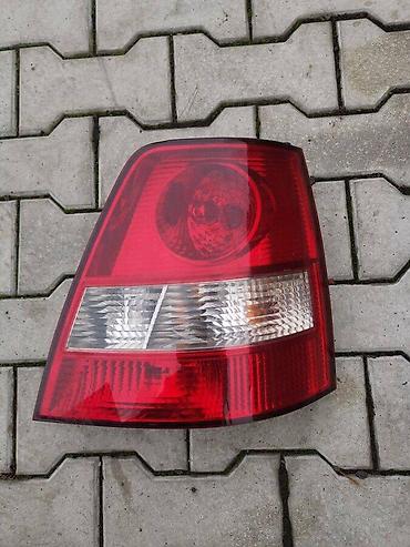 STOP SVETLO DESNO ZA KIA SORENTO OD 2002. DO 2007. GOD