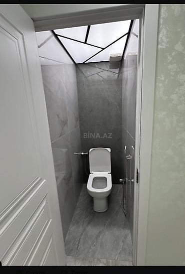 bakida evlər: Bakı, 4-cü mikrorayon, 3 otaqlı, Köhnə tikili, m. Nəsimi, 65 kv. m — 3