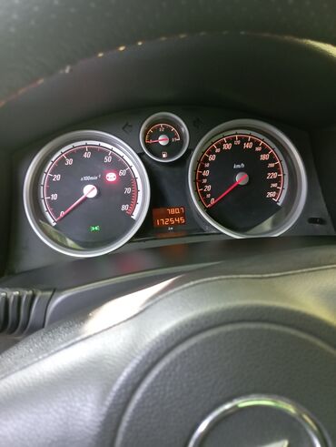 hereket sensoru: Opel Astra: 1.4 l | 2004 il 172545 km Hetçbek