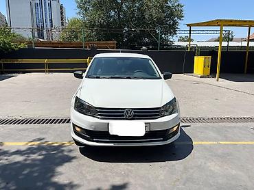 spark 2017: Volkswagen Polo: 2016 г., 1.6 л, Механика, Бензин, Седан — 2