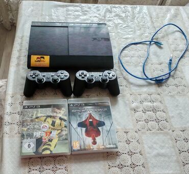 ps plus baku: Playstation 3 superslim 500 gb icinde 58 oyun +2 disk 290 manat