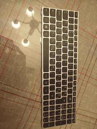 Lenovo: Tastatura za lenovo laptop.Neispitana.
Slika 10 je samo prikaz — 9
