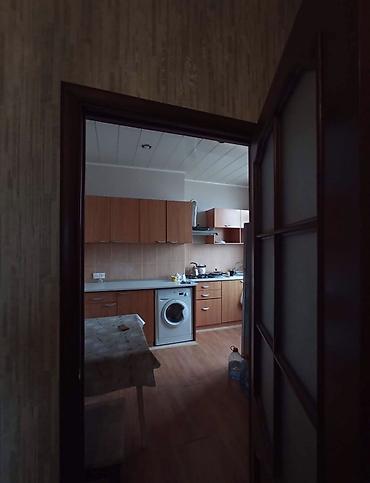 Квартиры: Bir nəfər otaq yoldaşı XANIM axtarılır. Qiymət 180 Azn. İnşaatçılar — 4