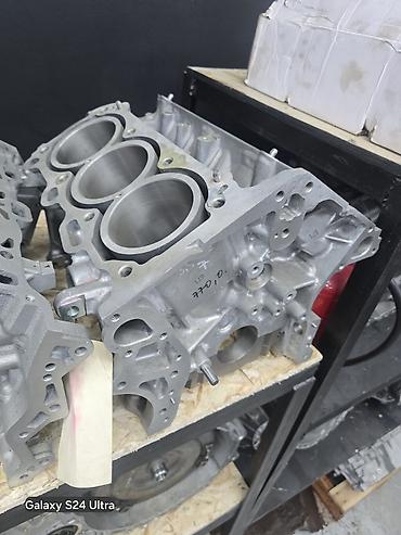 Двигатели, моторы и ГБЦ: Двигатели и комплектующие для автомобилей Предлагаются к продаже: - — 8