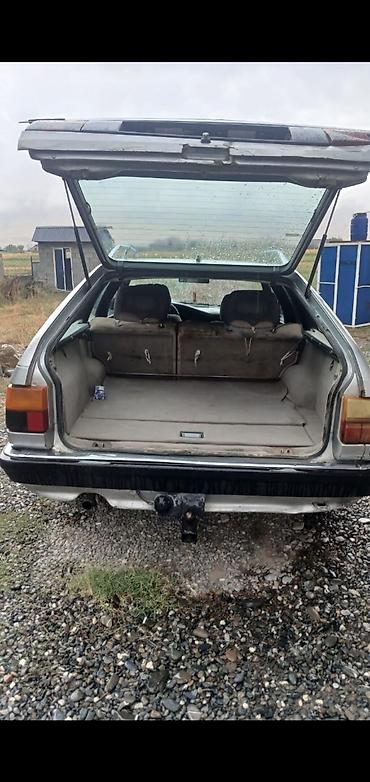 44 2: Audi 100: 1990 г., 2.2 л, Механика, Бензин — 7