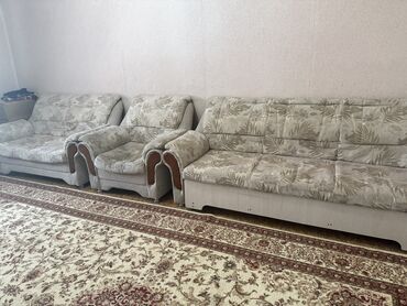 чехлы на ковры бишкек: Түз диван, Колдонулган, Үч орундук жана андан көп