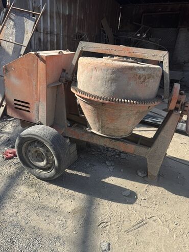 дрели бу: Бетономешалка Гравитационная, Большая (более 300 л)