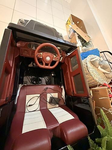 Uşaq arabaları: Uşaq üçün elektrikli miniatür Mercedes-Benz G-Class AMG - Rəng: qara — 4