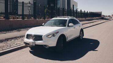 авто в рассрочку от хозяина бу: Infiniti FX35: 2011 г., 3.5 л, Автомат, Бензин, Кроссовер