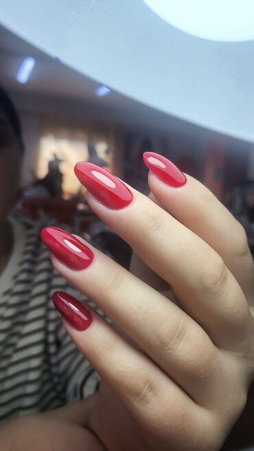 Маникюр, педикюр: Здравствуйте! Я начинающий мастер по маникюру!Обучалась 1 — 11