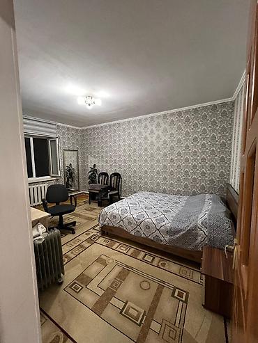 Продажа коттеджей и домов: Продаётся добротный дом в г. Бишкек 📍 Ж/м Кара-Жыгач, ул. Дордой — — 14