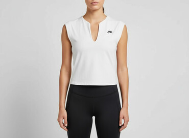 t shirty bez rękawow: Nike, Women`s top, size XS