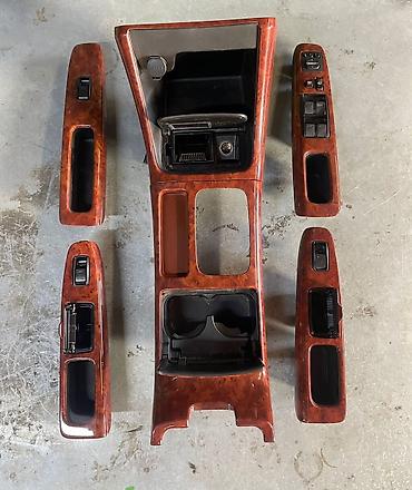 bud e9: Сenter console Toyota Б/у, Оригинал, Япония — 2