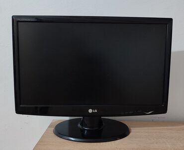 na gumu dzepovi: Lg flatron w2243st monitor Specifikacije: Rezolucija: 1920 x 1080