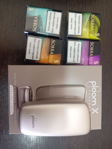 Qəlyan, vayp və aksesuarları: Ploom X Advanced cihazı və dörd müxtəlif çeşiddə Sobranie siqaret