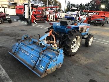 Другие тракторы: Продается японский трактор Iseki TL2300 с фрезой.Техника в пути есть — 3