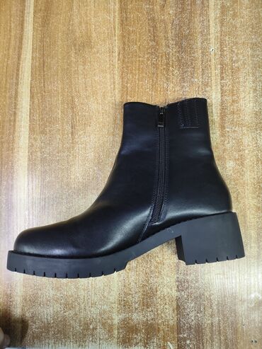 Ботинки и ботильоны: Остаток. 50 пар бар . озу оптом баасы 1300, 1500,1800 болгон товарлар — 14