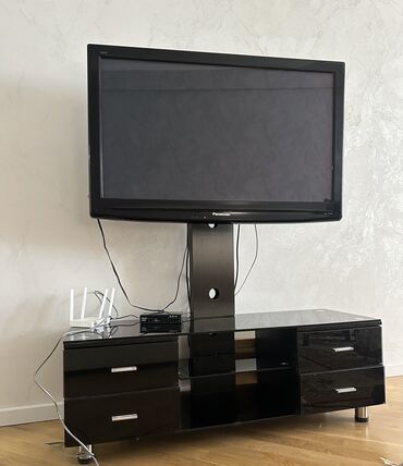 panasonic viera: İşlənmiş Televizor Panasonic LCD 43" HD (1366x768), Ünvandan götürmə, Ödənişli çatdırılma