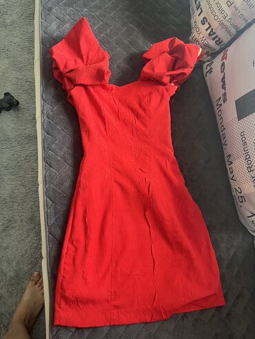 ženske kožne jakne sa krznom: Hugo Boss XS (EU 34), bоја - Crvena, Kratkih rukava