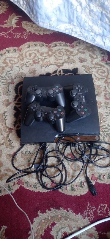 plesteysn 2: Təcili PlayStation 3 satılır. Problemi yoxdur. Ancaq vatsapda yazıb