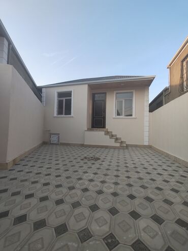 Həyət evləri və villaların satışı: Binəqədi qəs. 3 otaqlı, 100 kv. m, Kredit yoxdur, Yeni təmirli -da lalafo.az — 3 Həyət evləri və villaların satışı: Binəqədi qəs. 3 otaqlı, 100 kv. m, Kredit yoxdur, Yeni təmirli — 3