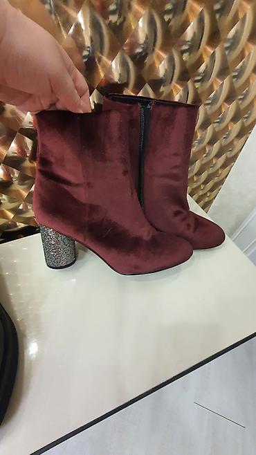 Другая женская одежда: Женская одежда продаётся сетами размеры 48-очень срочно!. Первый сет — 8