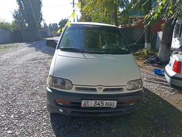 Nissan: Nissan Serena: 1998 г., 1.8 л, Механика, Бензин, Минивэн