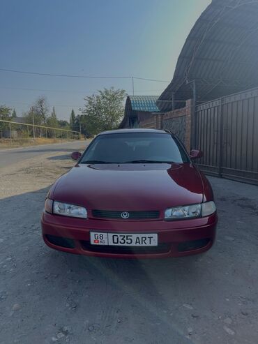 обмен с моей доплатой: Mazda 626: 1993 г., 2 л, Механика, Бензин, Хэтчбэк